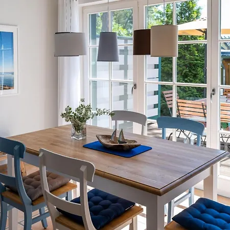 Strandhaus Dune 19 - Ferienwohnung Freiheit * Dierhagen
